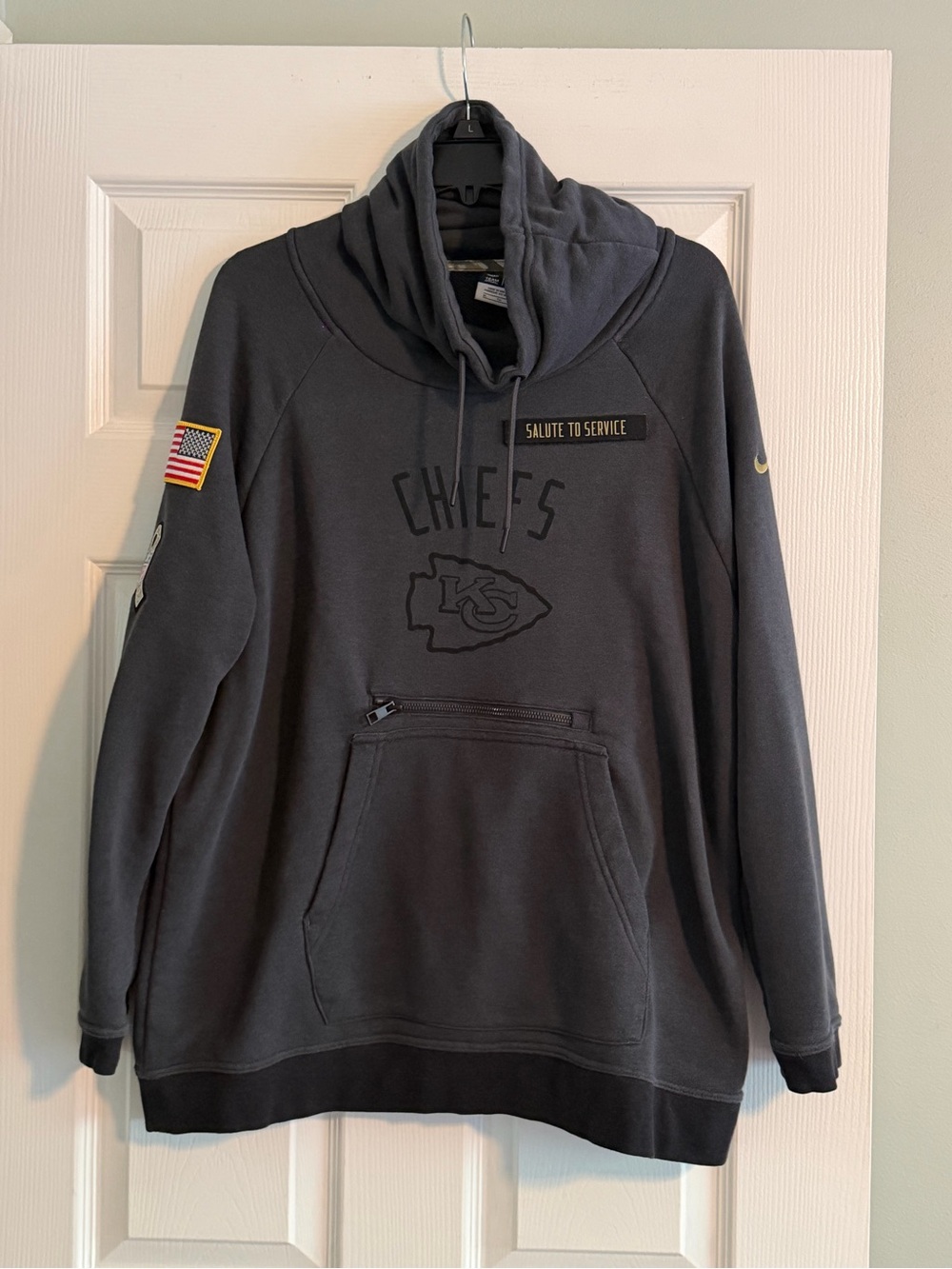 Nike Kansas City Chiefs Gray Salute to Service Hoodie
